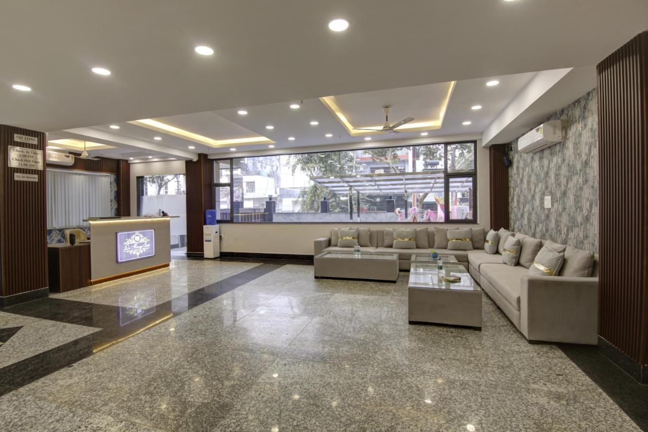 Hotel La Mirage Noida Exteriör bild