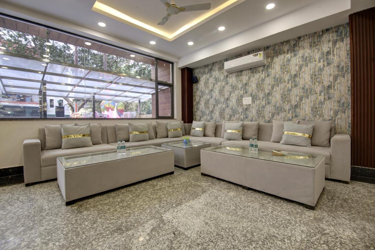 Hotel La Mirage Noida Exteriör bild